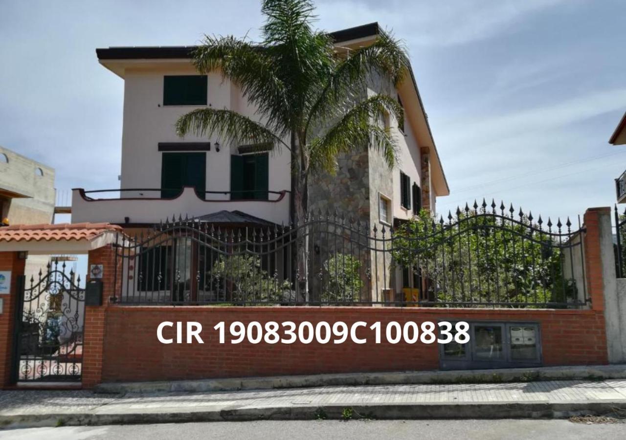 La Collina Capo D'Orlando Bed & Breakfast Екстериор снимка