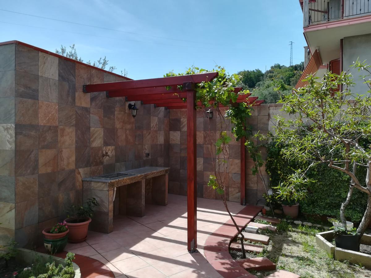 La Collina Capo D'Orlando Bed & Breakfast Екстериор снимка